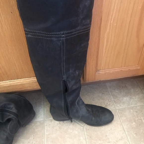 Black Steve Madden Tall Boots - Picture 2 of 5